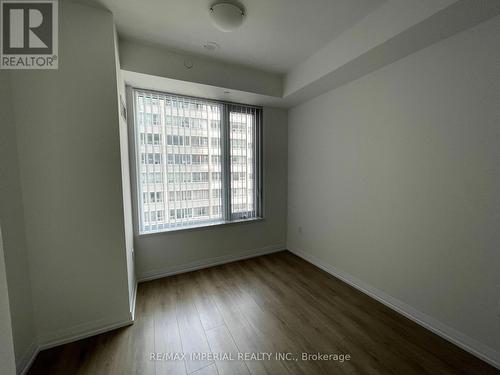 804 - 25 Holly Street, Toronto, ON - Indoor Photo Showing Other Room