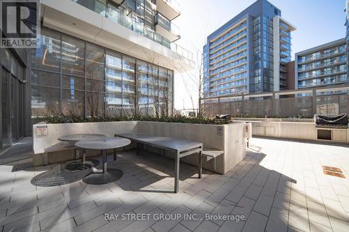 1709 - 38 Forest Manor Road, Toronto, ON - Outdoor