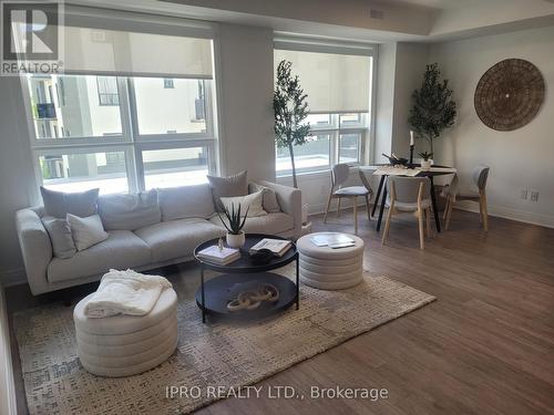 #1 - 15 Brenthall Avenue, Toronto, ON - Indoor Photo Showing Living Room