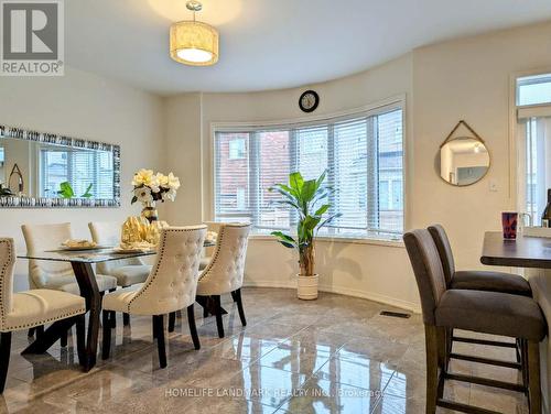 135 Durhamview Crescent, Whitchurch-Stouffville, ON - Indoor Photo Showing Dining Room