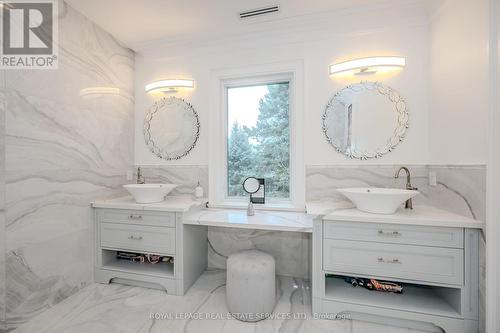 1257 Lakeshore Road W, Oakville, ON - Indoor Photo Showing Bathroom