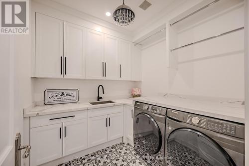 1257 Lakeshore Road W, Oakville, ON - Indoor Photo Showing Laundry Room