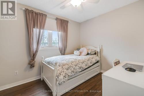 754 Roseheath Drive, Milton, ON - Indoor Photo Showing Bedroom