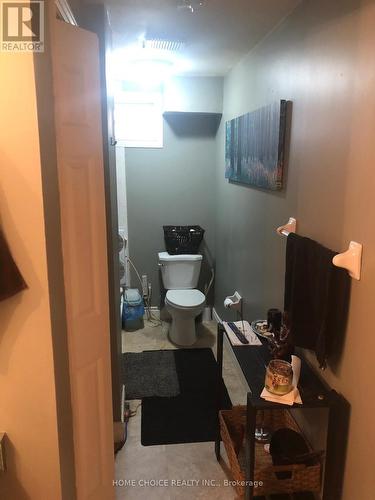 60 Castlewood Place, Cambridge, ON - Indoor Photo Showing Bathroom