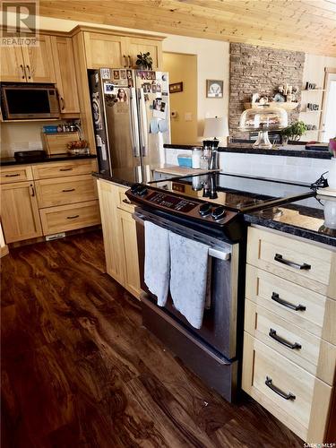 960 Boundary Road, Lakeland Rm No. 521, SK - Indoor Photo Showing Kitchen