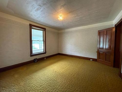 224 Vernon Street, Nelson, BC - Indoor Photo Showing Other Room