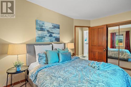 4244 Hixon Street, Lincoln, ON - Indoor Photo Showing Bedroom