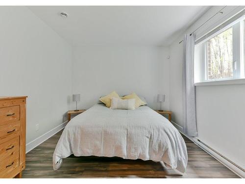 Chambre Ã  coucher principale - 17-260 Rue Anne-Hébert, Saint-Basile-Le-Grand, QC - Indoor Photo Showing Bedroom