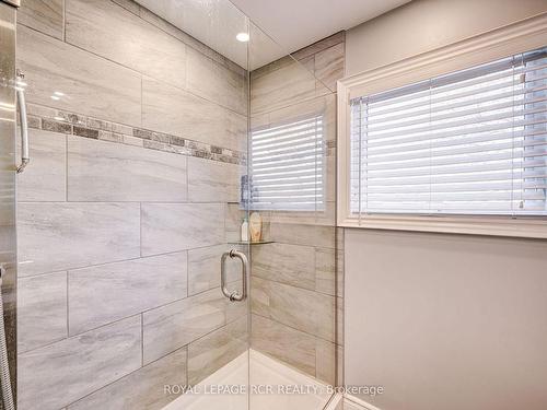 69 Town Line, Orangeville, ON - Indoor Photo Showing Bathroom