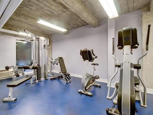 Exercise room - 506-366 Rue Mayor, Montréal (Ville-Marie), QC - Indoor Photo Showing Gym Room