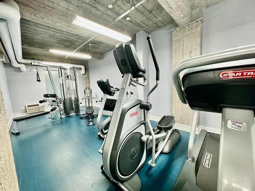 Salle d'exercice - 506-366 Rue Mayor, Montréal (Ville-Marie), QC - Indoor Photo Showing Gym Room