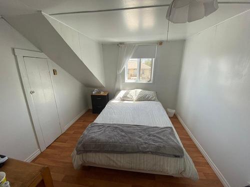 Chambre Ã Â coucher - 376 Rue St-Laurent, Saint-Siméon, QC - Indoor Photo Showing Bedroom