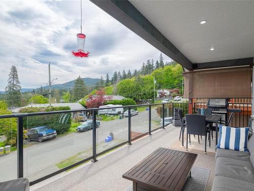 7990 Edmund St, Crofton, BC - Outdoor With Exterior