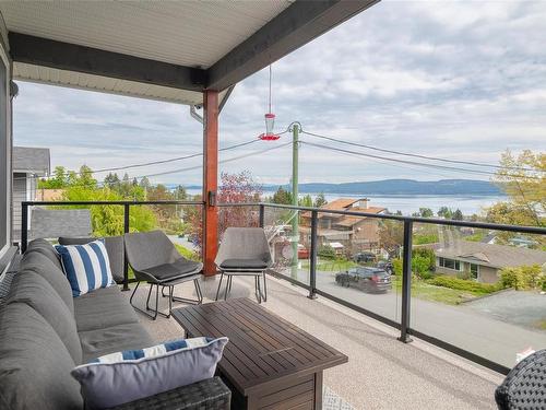 7990 Edmund St, Crofton, BC - Outdoor With Body Of Water With View With Exterior