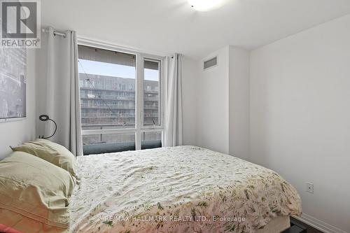 625 - 25 Cole Street, Toronto, ON - Indoor Photo Showing Bedroom