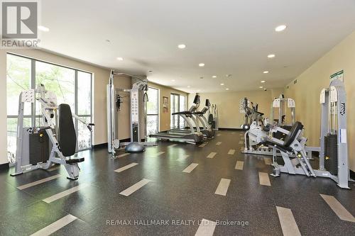 625 - 25 Cole Street, Toronto, ON - Indoor Photo Showing Gym Room