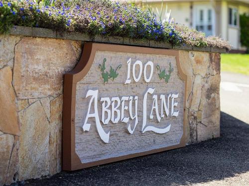 7-100 Abbey Lane, Parksville, BC - Outdoor