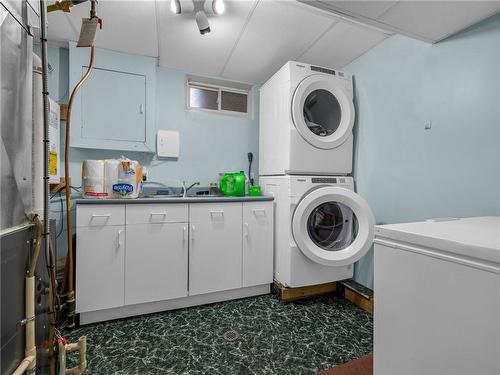 147 First Road W, Stoney Creek, ON - Indoor Photo Showing Laundry Room