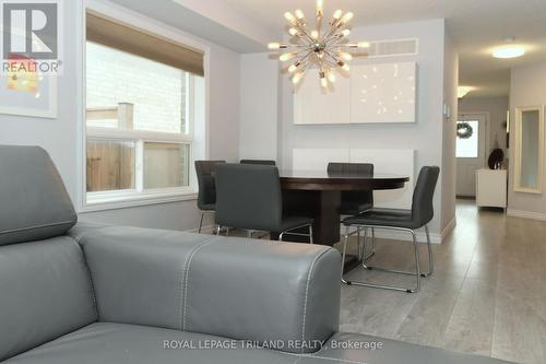 6550 Raleigh Boulevard, London, ON - Indoor Photo Showing Dining Room