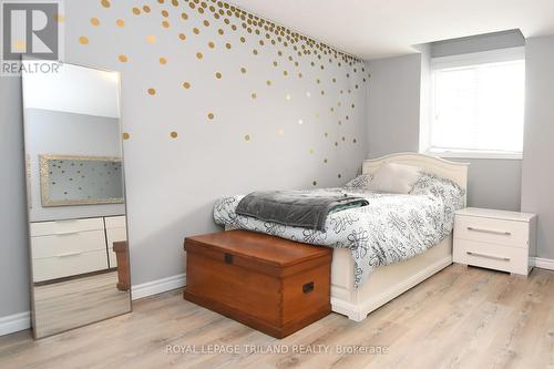 6550 Raleigh Boulevard, London, ON - Indoor Photo Showing Bedroom