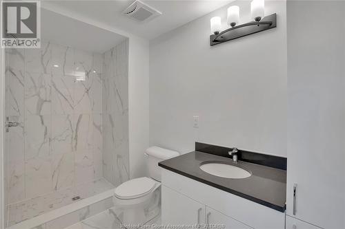 2600 Sandwich West Parkway Unit# 206, Lasalle, ON - Indoor Photo Showing Bathroom