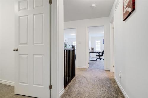 95 Woodedge Circle, Kitchener, ON - Indoor Photo Showing Other Room