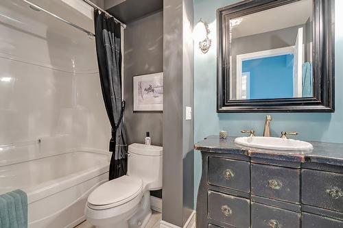 2136 Old Lakeshore Road|Unit #10, Burlington, ON - Indoor Photo Showing Bathroom
