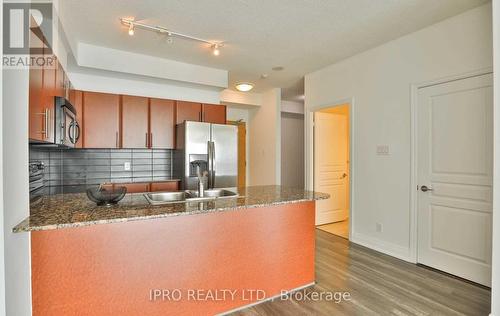 2608 - 3515 Kariya Drive, Mississauga, ON - Indoor Photo Showing Kitchen With Double Sink
