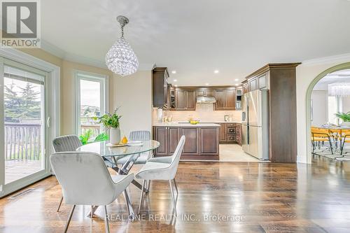 489 Winfield Terrace, Mississauga, ON - Indoor Photo Showing Dining Room