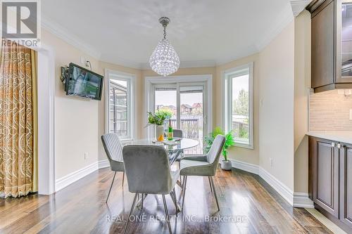489 Winfield Terrace, Mississauga, ON - Indoor Photo Showing Dining Room