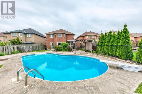 489 Winfield Terrace, Mississauga, ON - Outdoor With In Ground Pool With Backyard With Exterior