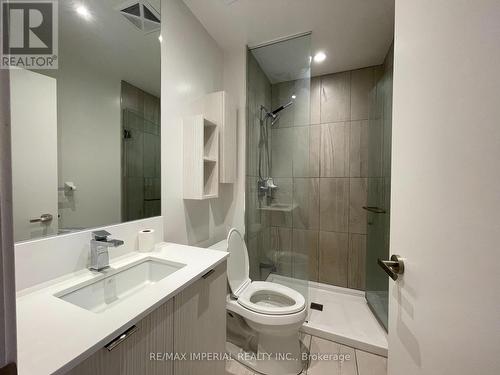 405 - 195 Redpath Avenue, Toronto, ON - Indoor Photo Showing Bathroom