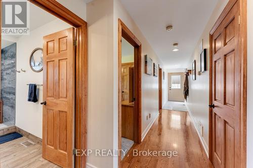 229 Lake Drive N, Georgina (Historic Lakeshore Communities), ON - Indoor Photo Showing Other Room