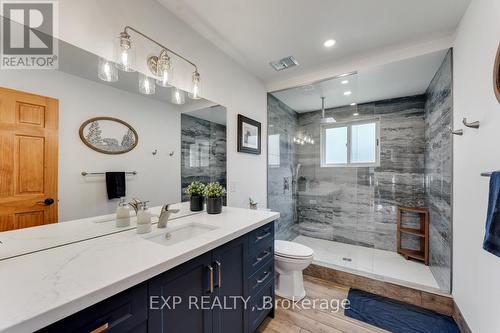 229 Lake Drive N, Georgina, ON - Indoor Photo Showing Bathroom