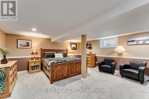 229 Lake Drive N, Georgina, ON - Indoor Photo Showing Bedroom