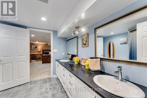 229 Lake Drive N, Georgina, ON - Indoor Photo Showing Bathroom