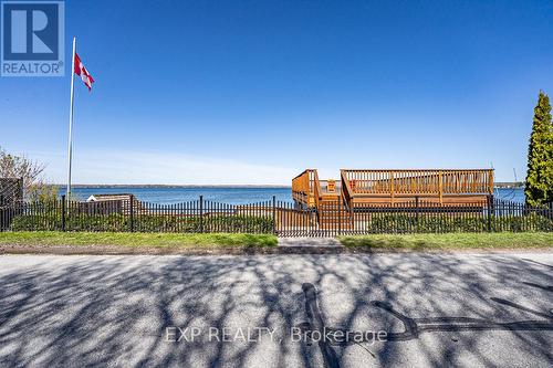 229 Lake Drive N, Georgina (Historic Lakeshore Communities), ON - Outdoor With Body Of Water