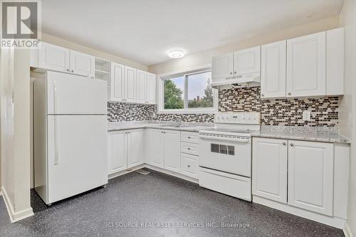 1391 Claymor Avenue, Ottawa, ON - Indoor Photo Showing Kitchen