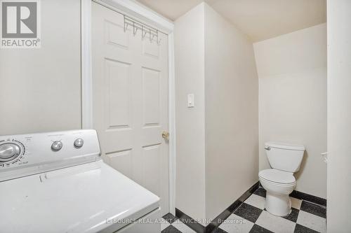 1391 Claymor Avenue, Ottawa, ON - Indoor Photo Showing Laundry Room