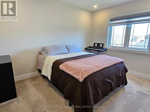 208 Mallory Terrace, Peterborough, ON - Indoor Photo Showing Bedroom