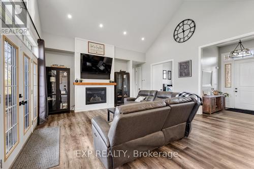 505 Eldon Station Road, Kawartha Lakes, ON - Indoor Photo Showing Living Room With Fireplace