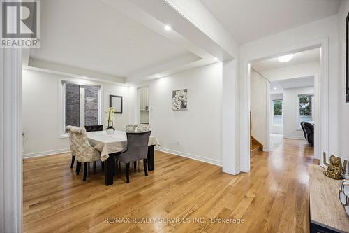 104 Sharpe Crescent, New Tecumseth, ON - Indoor Photo Showing Dining Room