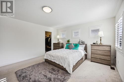 104 Sharpe Crescent, New Tecumseth, ON - Indoor Photo Showing Bedroom