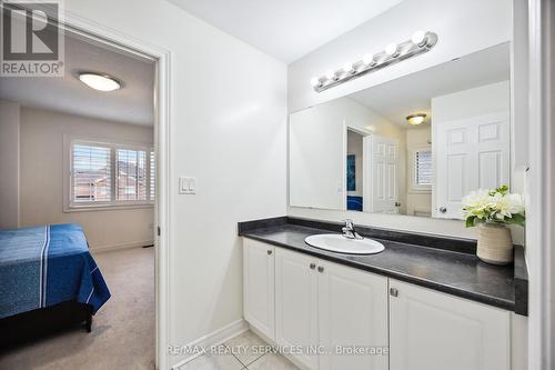 104 Sharpe Crescent, New Tecumseth, ON - Indoor Photo Showing Bathroom