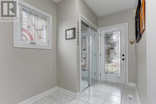 40 Red Rock Drive, Richmond Hill, ON - Indoor Photo Showing Other Room