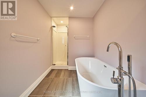 75A Heale Avenue, Toronto, ON - Indoor Photo Showing Bathroom