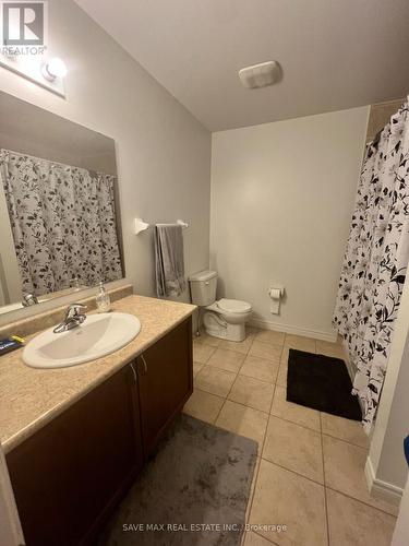 134 Mallory Street, Clarington, ON - Indoor Photo Showing Bathroom