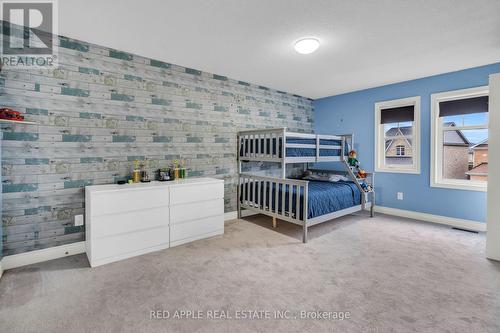 822 Miller Park Avenue, Bradford West Gwillimbury, ON - Indoor Photo Showing Bedroom