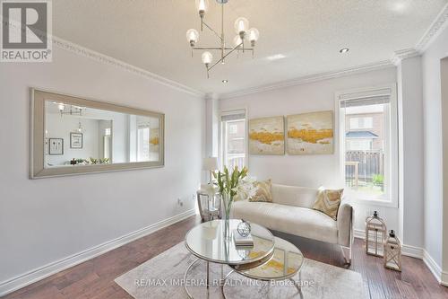 11 Silkgrove Terrace N, Markham, ON - Indoor Photo Showing Other Room