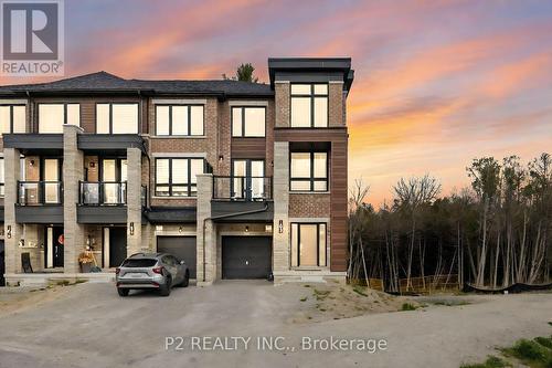102 Blue Forest Crescent, Barrie, ON - Outdoor With Facade